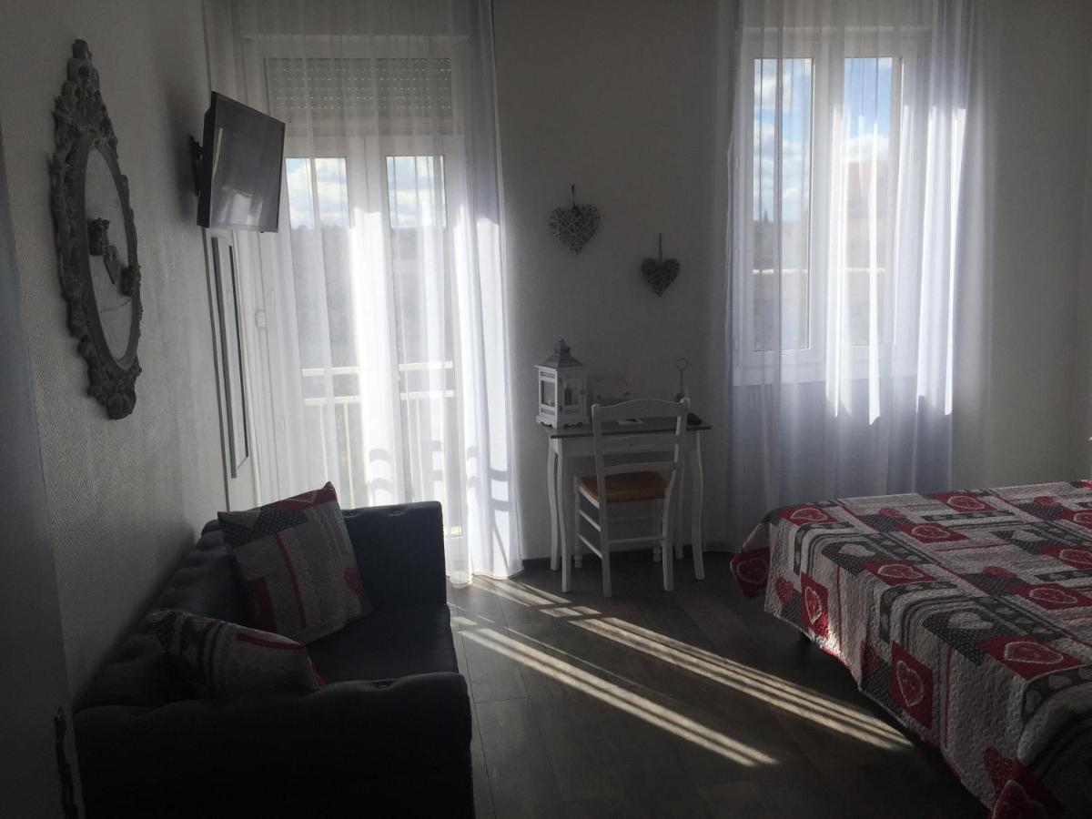Luberon L'Hotel Apt Dış mekan fotoğraf